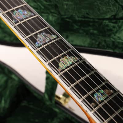 Gibson Custom Shop Crimson Division Citation Honey Burst 2014 image 11