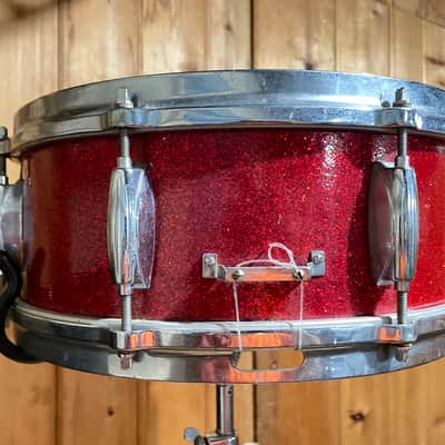 Gretsch 8 Lug Snare Drum Renown Model 4103 5.5x14” 60s - Red Sparkle image 5