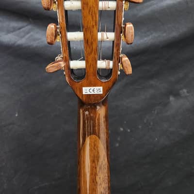 Fender CN-60S Nylon, Walnut Fingerboard, Natural - Natural image 5