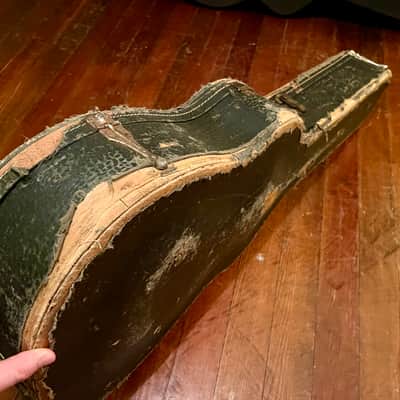 Ess & Ess Vintage Guitar Case 1950s - Black and Gold image 14