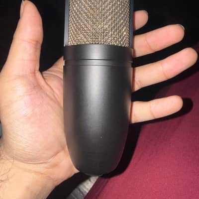 AKG P220 Large Diaphragm Cardioid Condenser Microphone 2010s - Black image 3