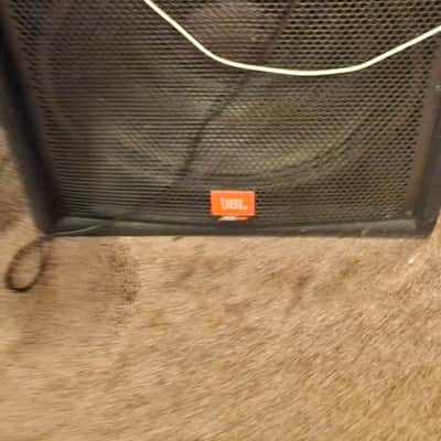 2 JRX100 PA Speakers with Stands and Behringer Amplifier image 5