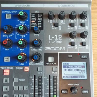 Zoom LiveTrak L-12 Digital Mixer / Recorder 2010s - Grey / Blue image 3