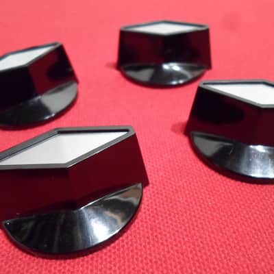 Rickenbacker Rogan TV knob  Black/Silver image 6