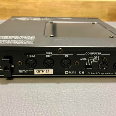 Roland JV-1010 64-Voice Synthesizer Module 1999 - 2003 - Black image 4