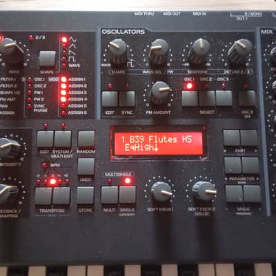 Access Virus Indigo 2 REDBACK LIMITED EDITION only 500 ever made! 37-Key Digital Synthesizer 2010s Black with signature image 17