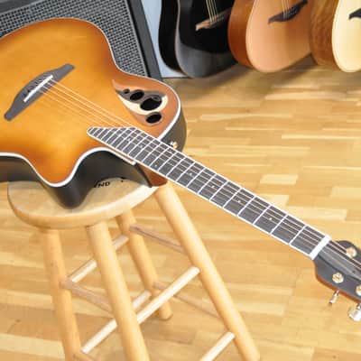 OVATION CDX40 PB G Celebrity Elite Deluxe Peach Burst / Deep Contour Body / CDX40-PB-G / CCV24091242 image 3