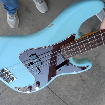 Fender AVRI 1960 P-Bass - Daphne Blue image 2