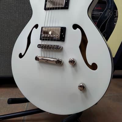 Godin Montreal Premiere HT - Trans White image 1
