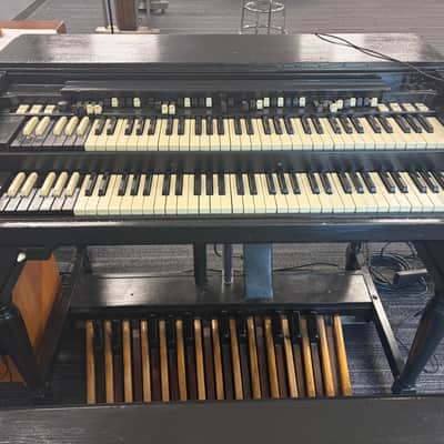 Hammond B3 Organ w/ 122 Leslie Speaker, 25-Note Pedalboard & Bench! image 11