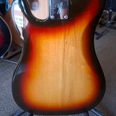 Fender Precision Bass with Rosewood Fretboard 1970 - 1983 - Sunburst image 5