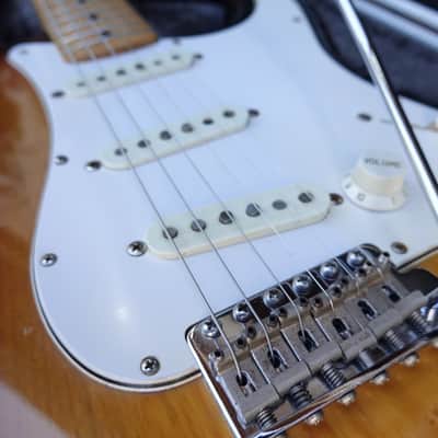 1978 Fender Stratocaster with Maple Fretboard Sunburst image 4