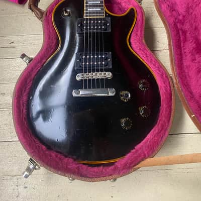 Mavis Tokai Les Paul Custom LC 1985 - GLOSS BLACK - w/Vintage GIBSON Brown Hardshell Case image 2