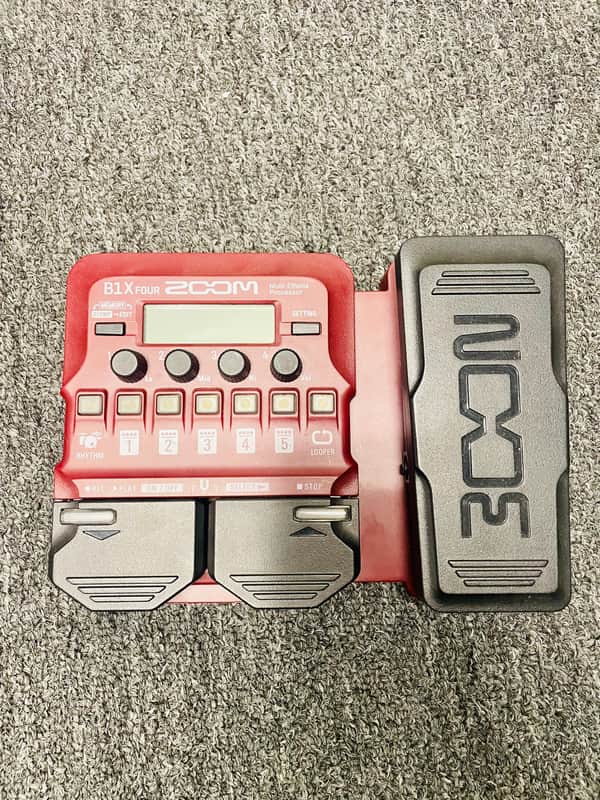 Zoom B1X Four