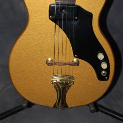1958 Supro 33 Special Belmont Short Scale Gold Kluson Pro Setup Original Soft Shell Case image 2