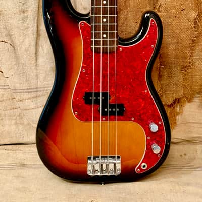 Fender MIJ '62 Reissue Precision Bass 1989 - 3 Tone Sunburst image 2