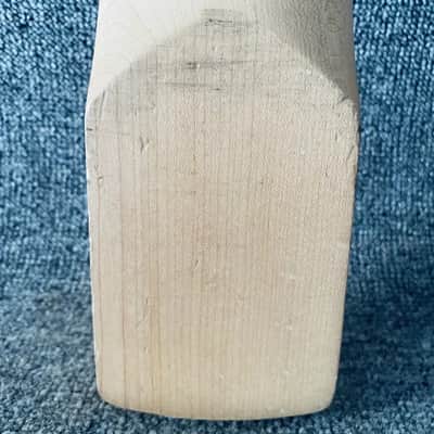 Jackson 5 String Bass Maple Neck, 24 Frets Rosewood Fingerboard image 8