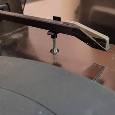 Mitsubishi LT5 linear tracking turntable in excellent condition serviced - 1970's image 3