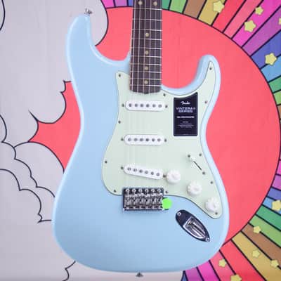 Fender Limited Edition Vintera® II Road Worn® '60s Stratocaster®, Rosewood Fingerboard, Sonic Blue image 1