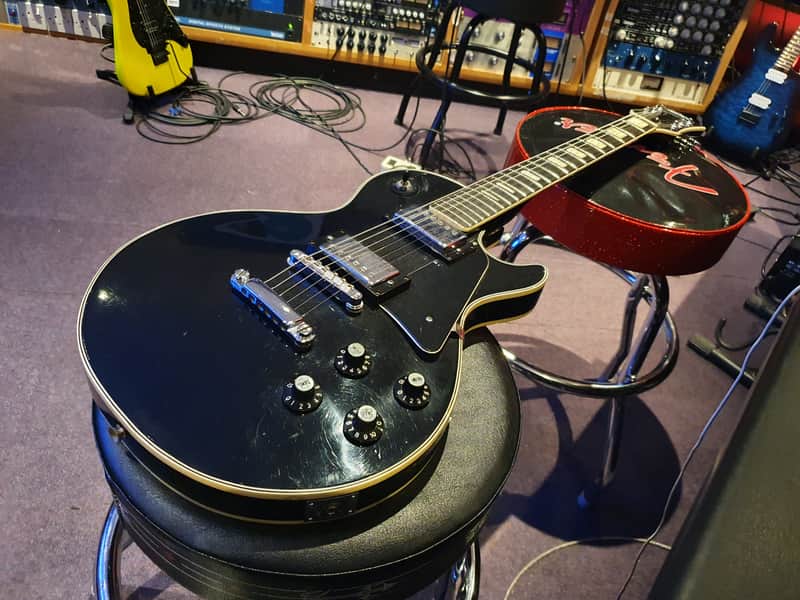 Vintage 70's FujiGen Les Paul Custom with Gibson 
