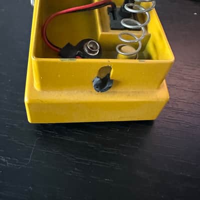 Boss OS-2 OverDrive/Distortion (Silver Label) 1990 - Present - Yellow image 2