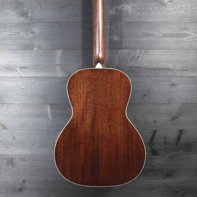 Bourgeois LDBS/TS 00 14-Fret Touchstone Series Sunburst Acoustic Guitar image 3