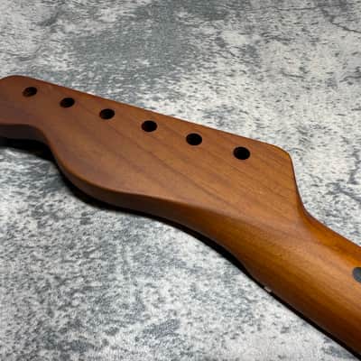 BMC Guitar Neck Tele® Telecaster® 21 Fret Roasted Maple With Maple Fingerboard Nitro Lacquer - 9.5 Radius image 6