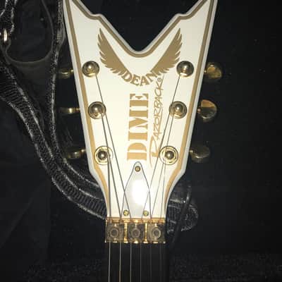 Trivium Matt Heafy! Dean Razorback 2008 White/Gold image 2