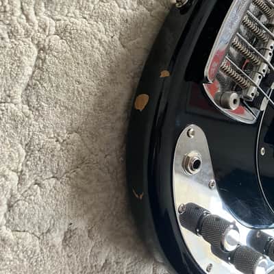 Music Man Cutlass I Bass - 1983 w/ original fly case image 4