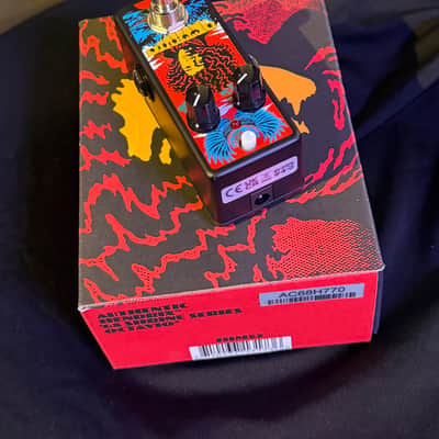 Dunlop JHMS2 Authentic Hendrix '68 Shrine Series Octavio Fuzz 2023 - Present - Black / Red / Blue image 2