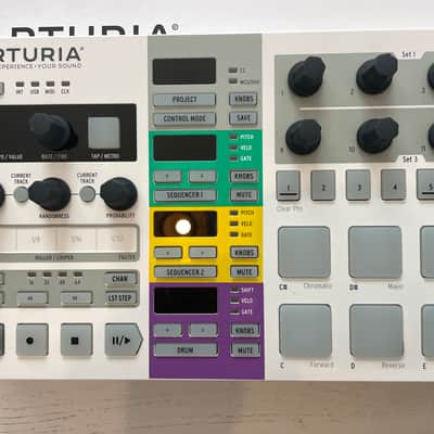 Arturia BeatStep Pro MIDI Controller 2017 - Present - White Bild 3