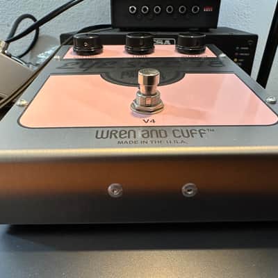 Wren and Cuff Eye See '78 OG 2023 - Present - Silver / Pink image 3
