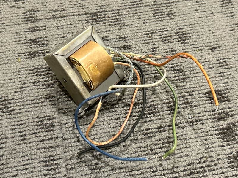 RCA transformer