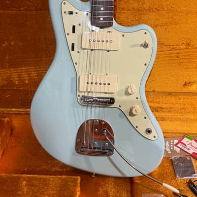 2007 Fender Thin Skin '62 Jazzmaster Sonic Blue Special Limited AVRI image 2