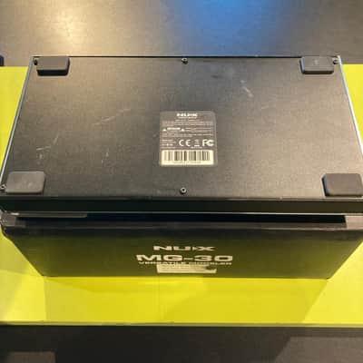 NuX MG-30 Versatile Modeling Guitar Processor 2021 - Black image 2