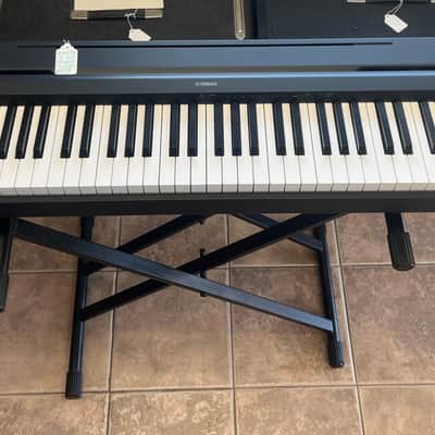 Yamaha P-45 Digital Piano 88 key with stand