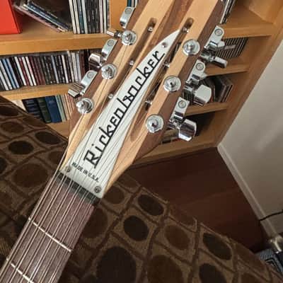 Rickenbacker 330/12 2021 - Mapleglo image 4