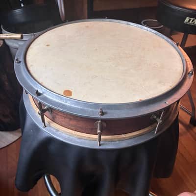 Vintage snare drum. 3.5x14.25 1900s - Mahogany image 5