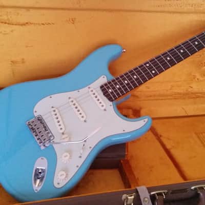 Fender FSR American Vintage '62 Stratocaster 2011 Tropical Turquoise image 1