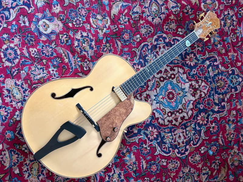Immagine 2014 Wyatt Wilkie Strathcona Custom Archtop w/ Kent Armstrong + Calton Case - 1