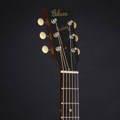 Gibson 1942 Banner J-45 VS - Acoustic Guitar image 9
