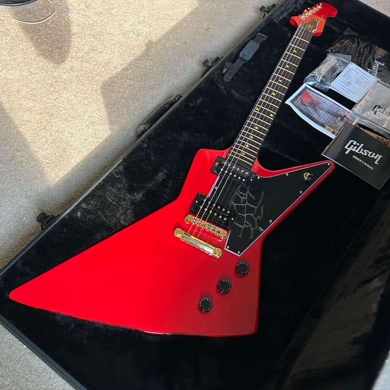 Gibson Lzzy Hale Signature Explorerbird 2022 - Cardinal Red
