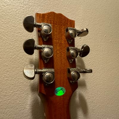 Gibson Montana Hummingbird Studio 2019 - Walnut Burst image 10
