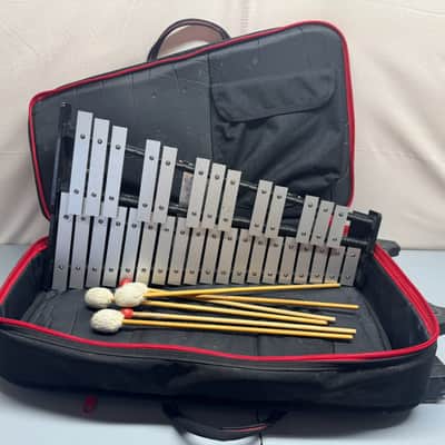 Vic Firth Xylophone 32 Key Percussion Student Instrument w/ Mallets & Case image 1
