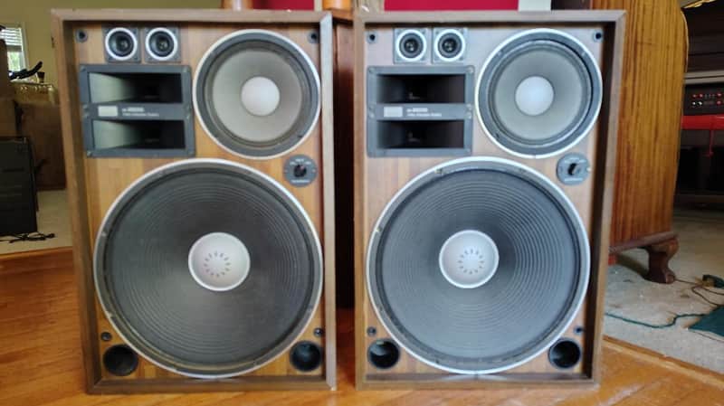 Sansui SP X9000 speakers in very good condition - 1970's