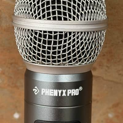 Phenyx Pro PTU-52 Dual Handheld Wireless Microphone System image 12