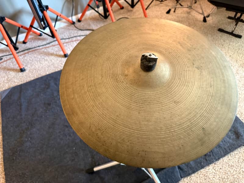19" Vintage Zildjian Complex Light Crash Ride, 1710 grams image 1