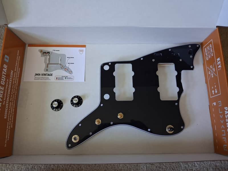 920D Custom Prepared Jazzmaster Pickguard 24 - Blk image 1