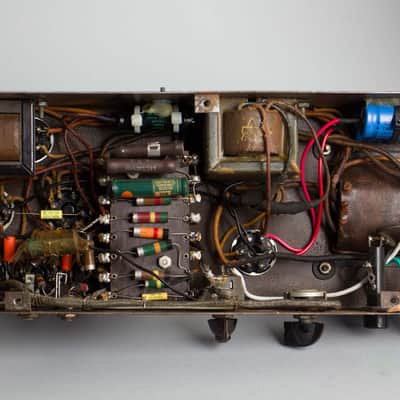 EH-100/ Recording King Model 1022 Tube Amplifier, made by Gibson (1938). image 4