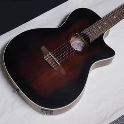 Luna Artist Vintage distressed NYLON string acoustic electric guitar NEW - Classical image 2